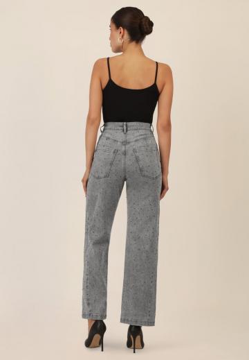 Прямые джинсы