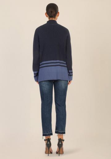 Длинный пуловер