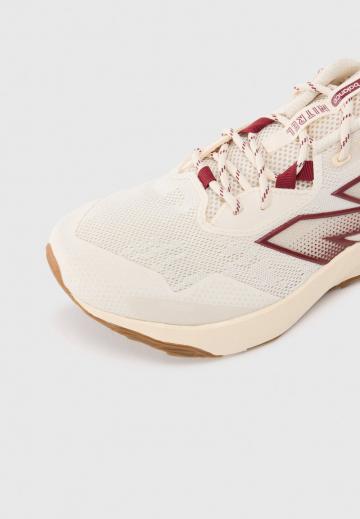 Беговые кроссовки