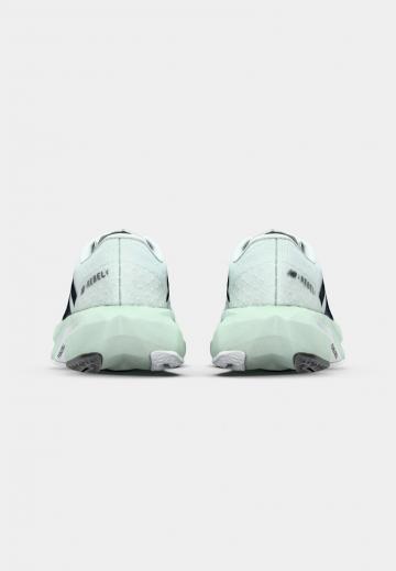 Беговые кроссовки