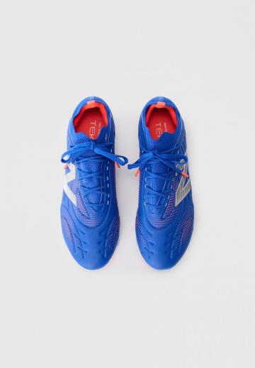 Футбольные бутсы