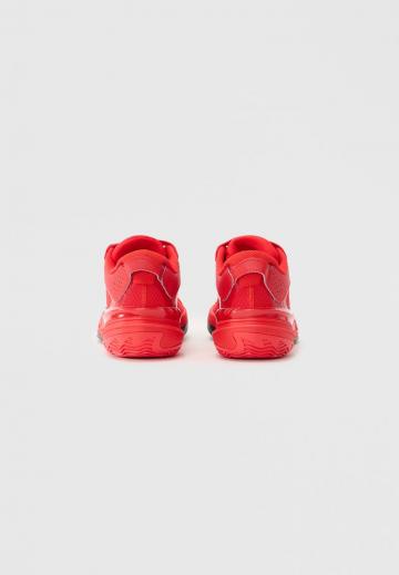 Баскетбольные кроссовки