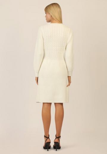 Вязаное платье