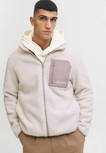 Флисовая куртка