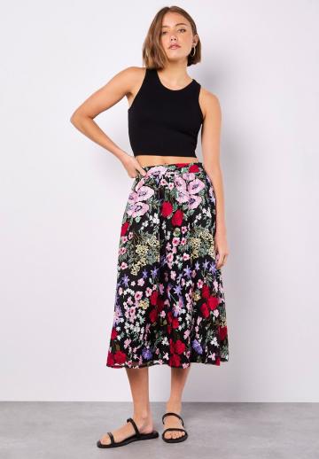 Юбка с воланами