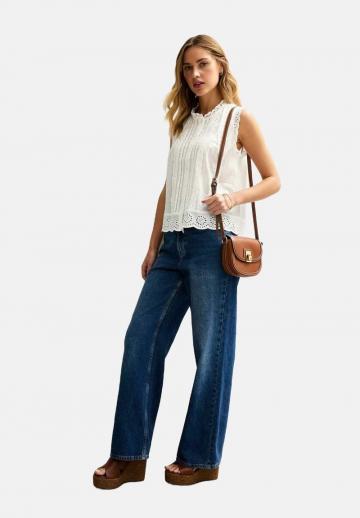 Блузка без рукавов