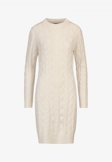 Вязаное платье