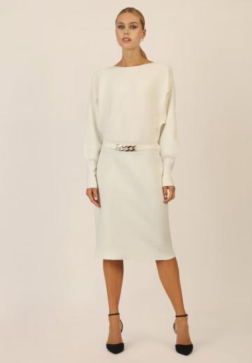 Вязаное платье