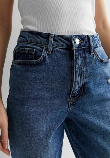 Джинсы