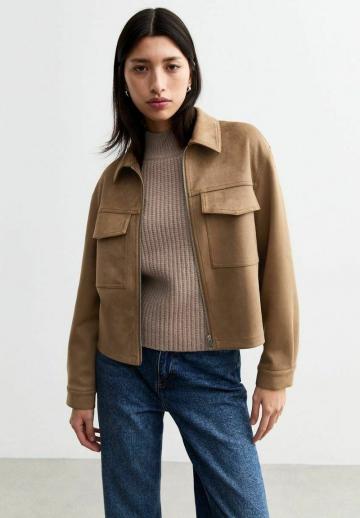 Куртка с накладнымит карманами