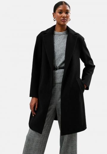 Короткое пальто