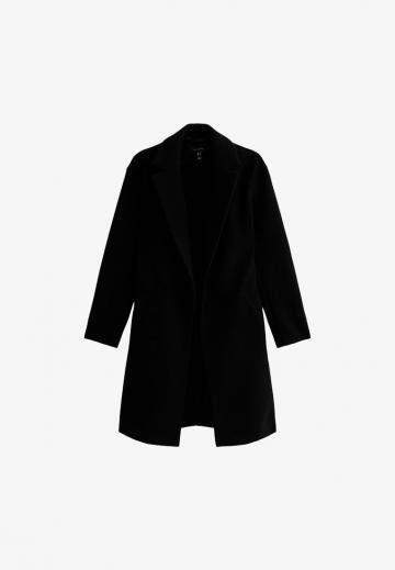 Короткое пальто