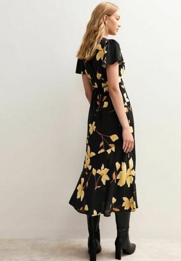 Летнее платье