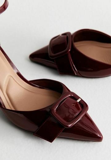 Туфли на высоком каблуке