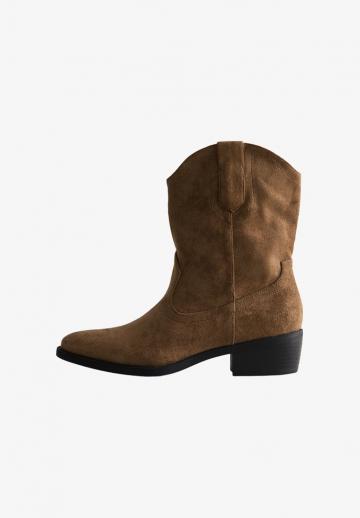 Ковбойские сапоги