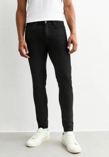 Узкие джинсы