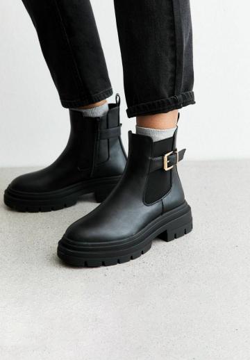 Полусапожки на платформе