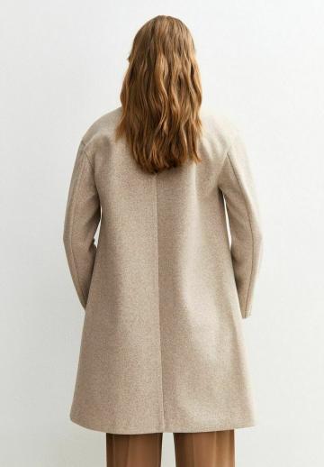 Короткое пальто