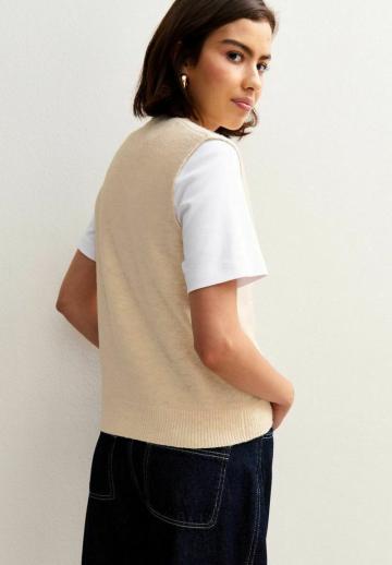 Джинсовая жилетка