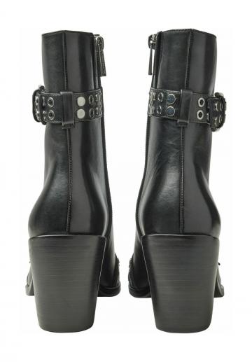 Ковбойские сапоги