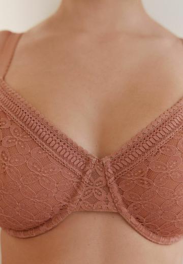 Бюстгальтер на косточках