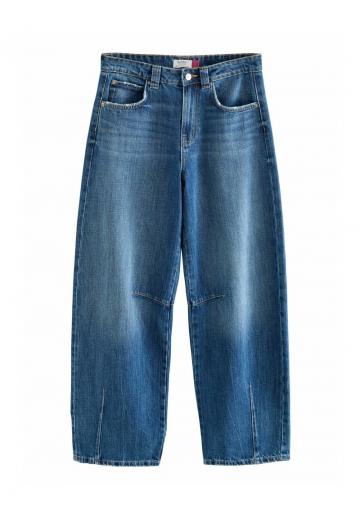 Свободные джинсы