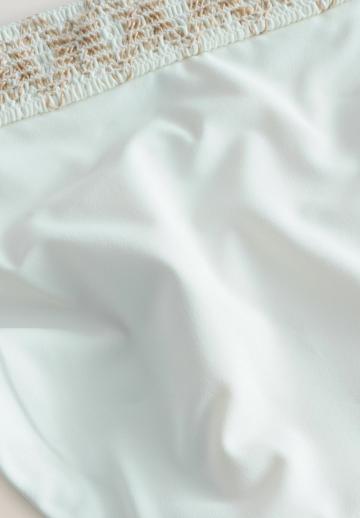 Низ от бикини