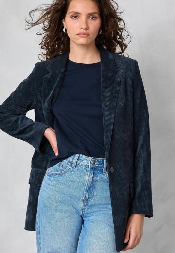 Короткое пальто