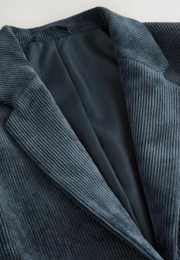 Короткое пальто