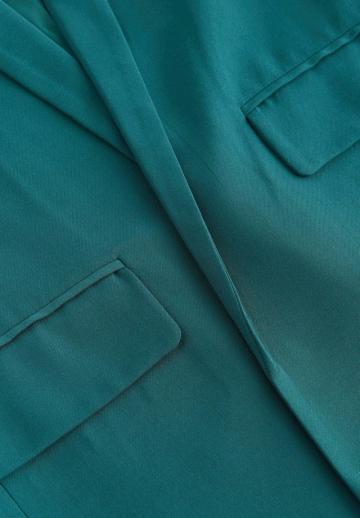 Короткое пальто