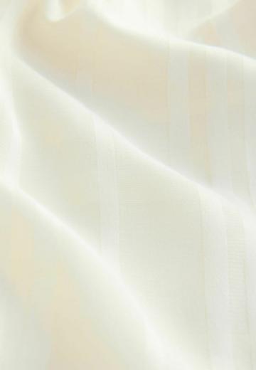 Атласная блузка