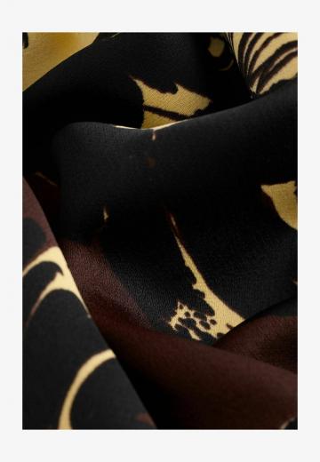 Атласная блузка