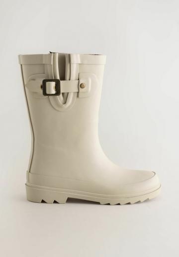 Резиновые сапоги