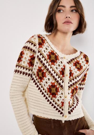 Вязаная кофта