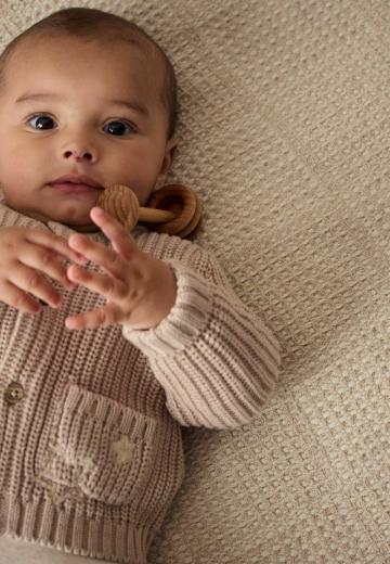 Вязаная кофта