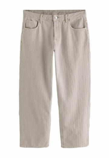 Свободные джинсы