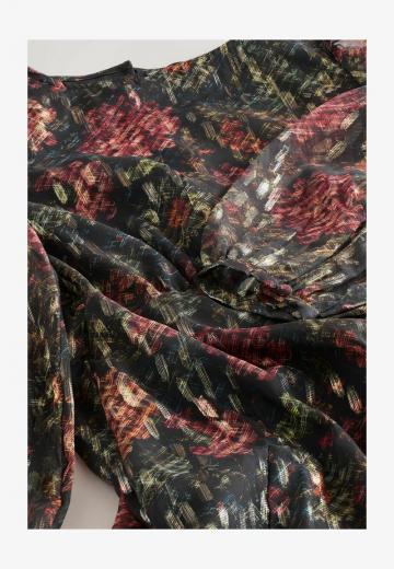 Короткое платье