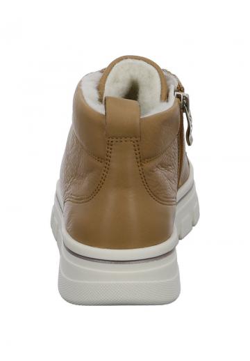 Ботинки на шнуровке