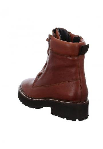 Ботинки на шнуровке