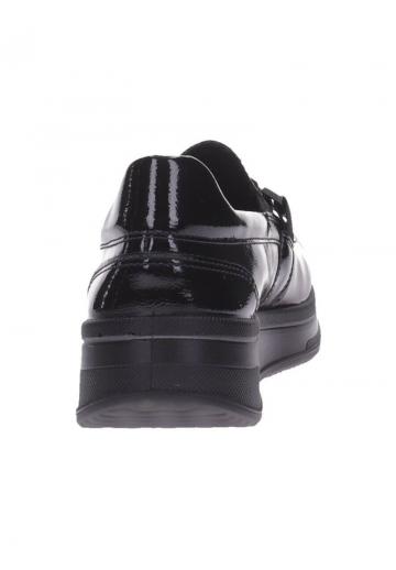 Полуботинки