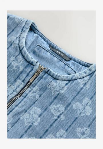 Джинсовая куртка