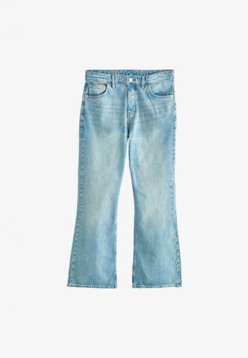 Прямые джинсы