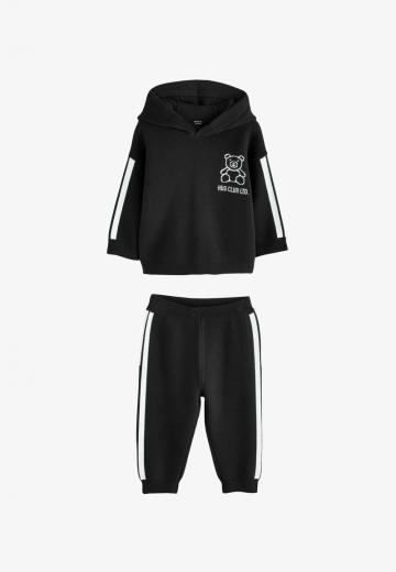 Набор одежды