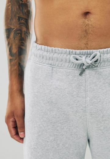 Спортивные штаны