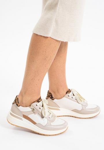 Гандбольные кроссовки