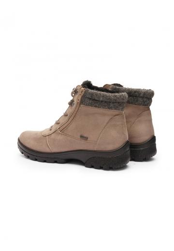 Зимние ботинки