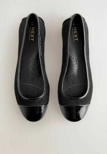 Спортивные балетки