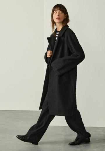 Шерстяное пальто