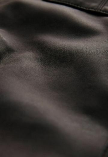 Кожаная куртка