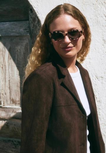 Короткое пальто